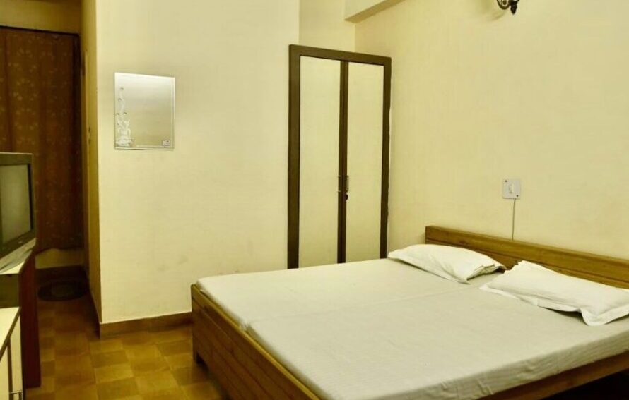 Hotel Bhagat Govindghat | Hotels in Govindghat