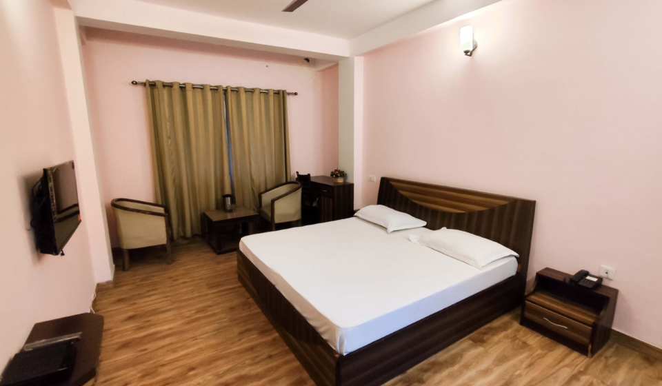 Hotel Bhagat Premium Room